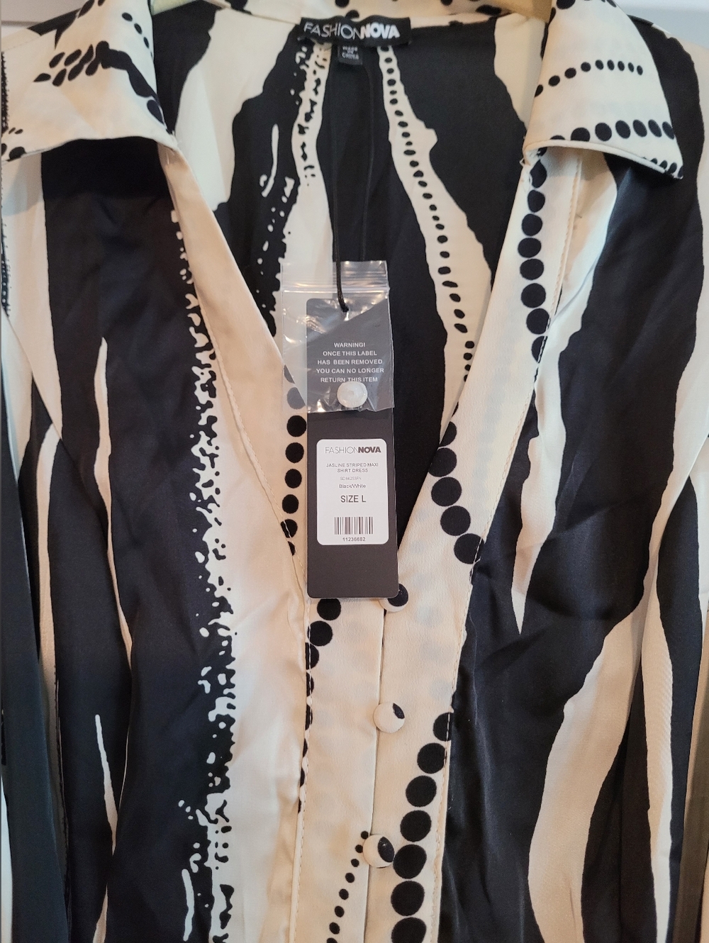 Black & Cream Maxi Dress - Picture 5 of 7